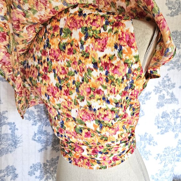 Size S to M Wide Collar Wrap Blouse Watercolor New - Picture 11 of 13
